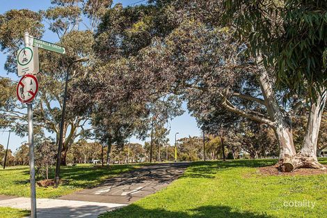Property photo of 202/4 Alfrick Road Croydon VIC 3136