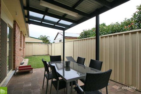 Property photo of 2/18A Central Avenue Oak Flats NSW 2529