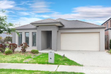 Property photo of 42 Simonson Way Williams Landing VIC 3027