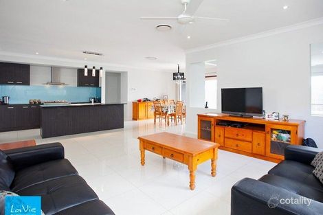 Property photo of 7 Pavia Place Augustine Heights QLD 4300