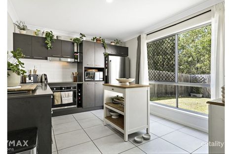 Property photo of 2/87 Jones Street Rothwell QLD 4022
