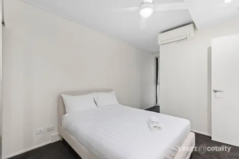 Property photo of 295/26 Felix Street Brisbane City QLD 4000
