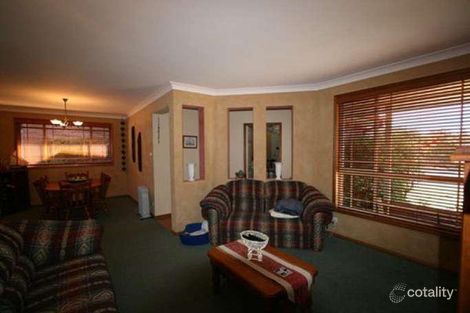 Property photo of 14 Kunzea Close Medowie NSW 2318