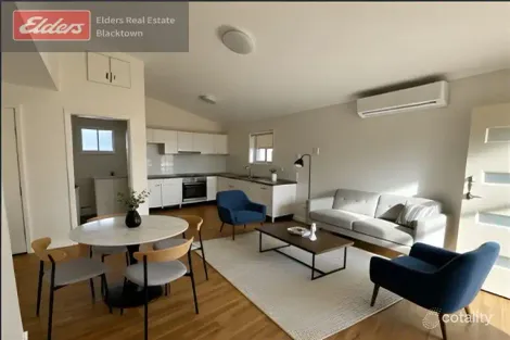 Property photo of 17-17A Myuna Crescent Seven Hills NSW 2147