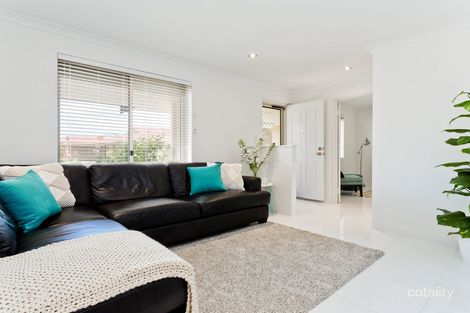 Property photo of 2/15-17 McWhae Gardens Bayswater WA 6053