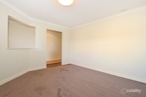 Property photo of 10 Rutherford Square Orelia WA 6167
