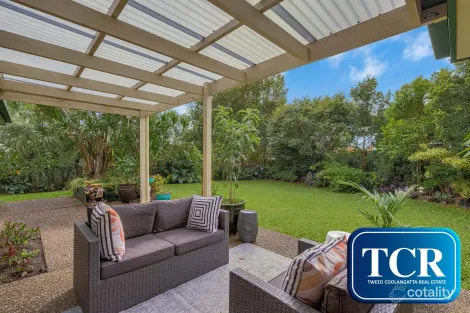 Property photo of 12 Golf View Court Banora Point NSW 2486