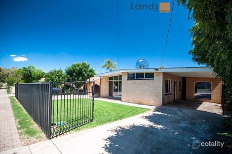 13 Lincoln Cres, Pooraka, SA 5095