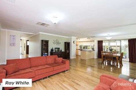 15 Nychum Pass, Ellenbrook, WA 6069