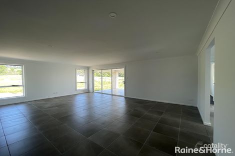 Property photo of 30 Nicholson Circuit Crookwell NSW 2583