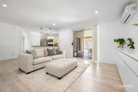 Property photo of 72 Glen Ross Road Sinnamon Park QLD 4073