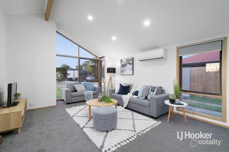 Property photo of 3 Davie Crescent Hoppers Crossing VIC 3029