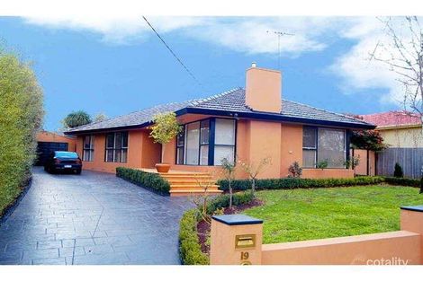 19 Oregon Dr, Donvale, VIC 3111