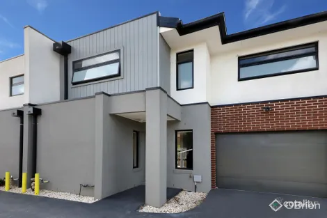 Property photo of 2/3 Linton Street Moorabbin VIC 3189