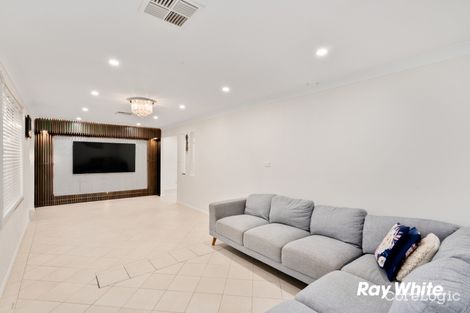 Property photo of 6 Briggs Place Doonside NSW 2767