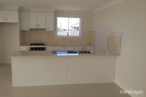 Property photo of 1/13 Turquoise Way Orange NSW 2800