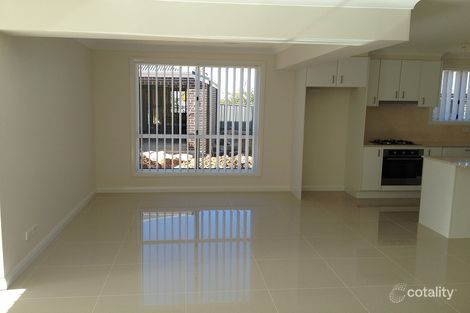 Property photo of 1/13 Turquoise Way Orange NSW 2800