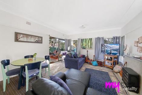 Property photo of 4 Chisholm Crescent Bradbury NSW 2560