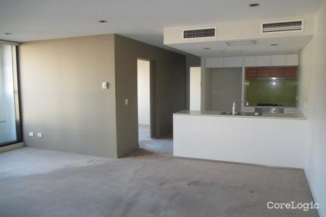 Property photo of 807/100 Harbour Esplanade Docklands VIC 3008