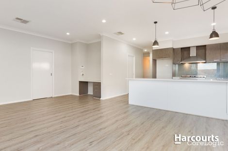 Property photo of 17 Monica Way Beaconsfield VIC 3807