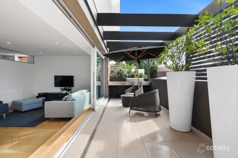 Property photo of 2/82-84 Vale Street East Melbourne VIC 3002