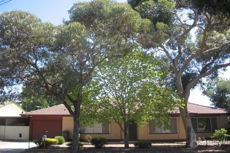 8 Waikerie Ave, Hope Valley, SA 5090