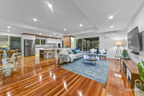 Property photo of 142 Palm Avenue Shorncliffe QLD 4017