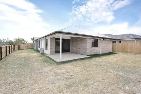 Property photo of 42 Greenhaven Circuit Narangba QLD 4504