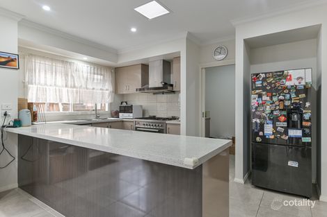Property photo of 31 Baddeley Circuit Croydon VIC 3136