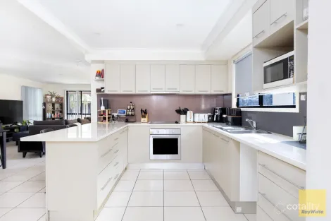 Property photo of 9/68 Moody Street Emerald QLD 4720