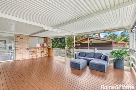 Property photo of 44 Warrina Avenue Summerland Point NSW 2259