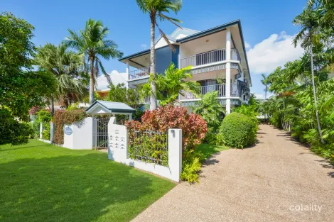 2/106 Eyre St, North Ward, QLD 4810