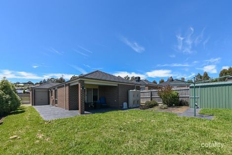 Property photo of 25 Chaucer Way Drouin VIC 3818