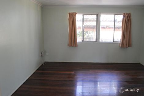 Property photo of 29 Sean Street Riverview QLD 4303