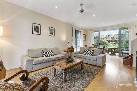 Property photo of 5/118 Railway Parade Norman Park QLD 4170