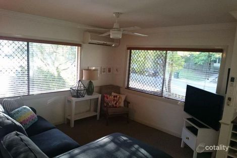 Property photo of 2 Glen Parade Ashgrove QLD 4060