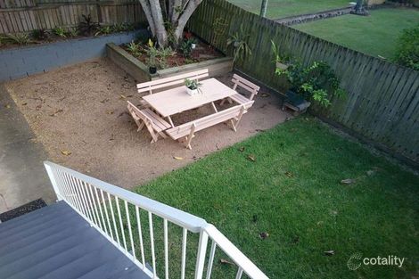 Property photo of 2 Glen Parade Ashgrove QLD 4060