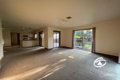 Property photo of 29 Garnet Close Narre Warren VIC 3805