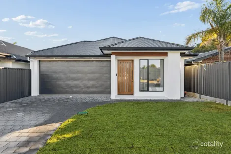 17 MOORE RD, REYNELLA, SA 5161