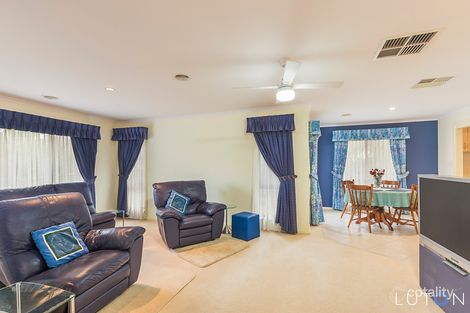 Property photo of 57 Oxenham Circuit Gordon ACT 2906