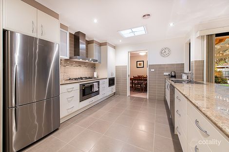Property photo of 10 Denise Court Langwarrin VIC 3910