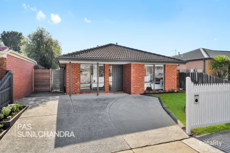 Property photo of 3 Bellbrae Crescent Cranbourne West VIC 3977
