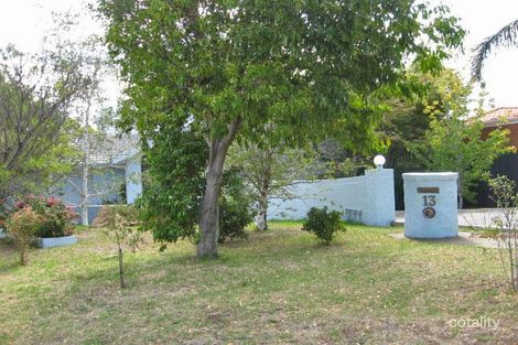 1 Dutchman Ct, Taylors Lakes, VIC 3038