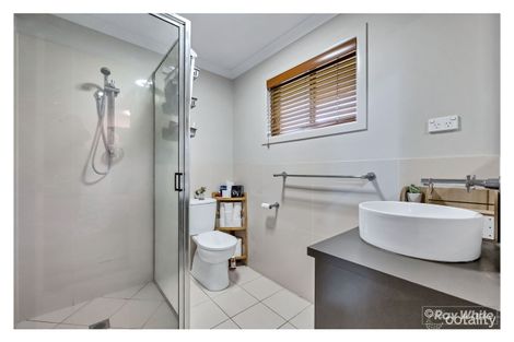 Property photo of 66 Jamie Crescent Gracemere QLD 4702