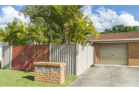 1/16 Jannie Ct, Labrador, QLD 4215
