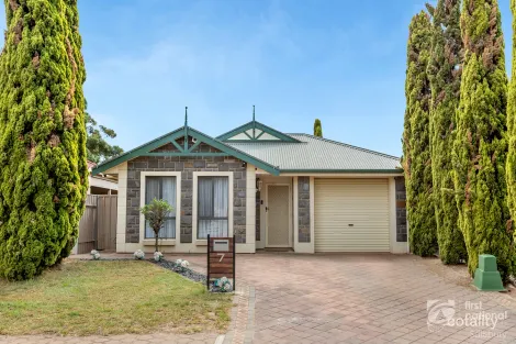 7 Rhode Island Dr, Parafield Gardens, SA 5107