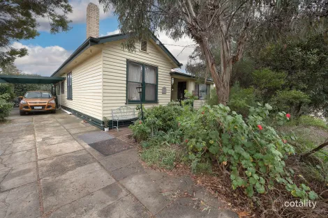 Property photo of 134 Stradbroke Avenue Swan Hill VIC 3585