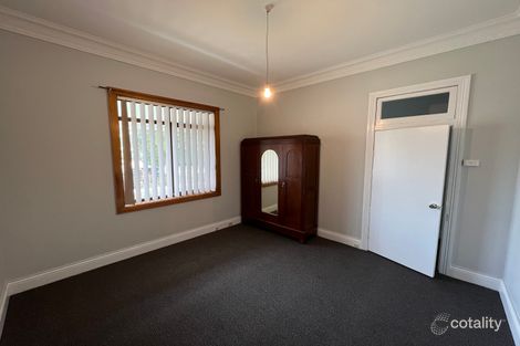 70 Alexander St, Hamilton South, NSW 2303