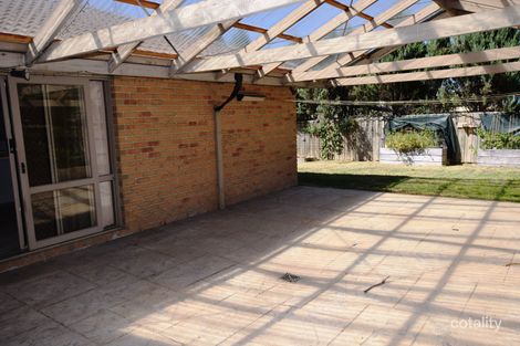 Property photo of 14 Azarow Circuit Croydon South VIC 3136