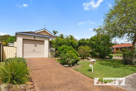 2 Nelmes Cl, Toronto, NSW 2283